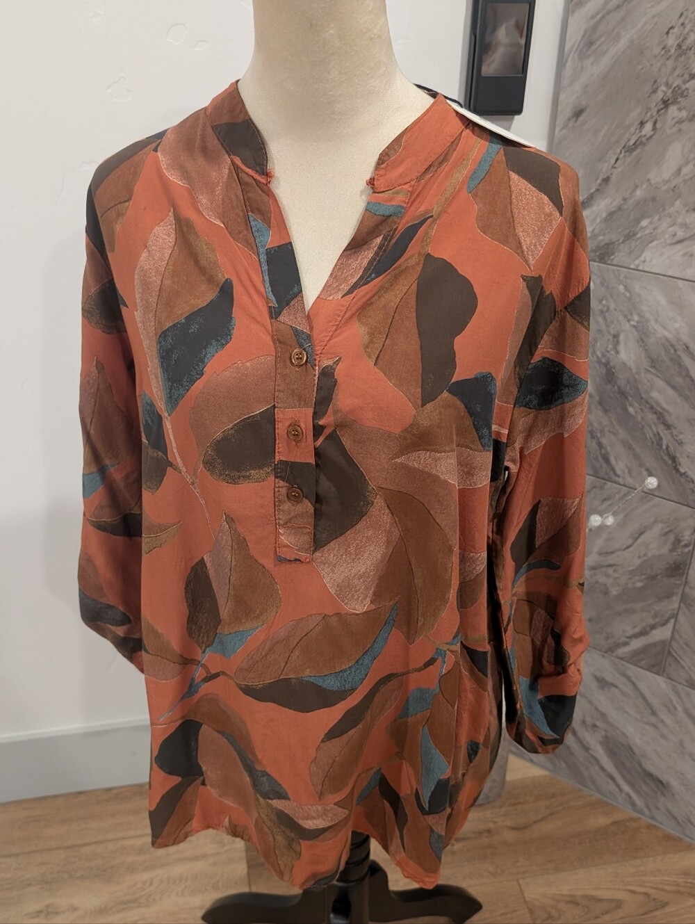 Women's Rust Leaf-Print Tunic Shirt